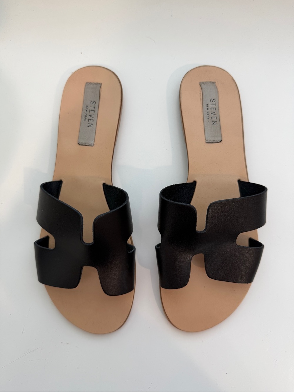 Steve Madden Black Leather Slide Sandals with Cutout Strap